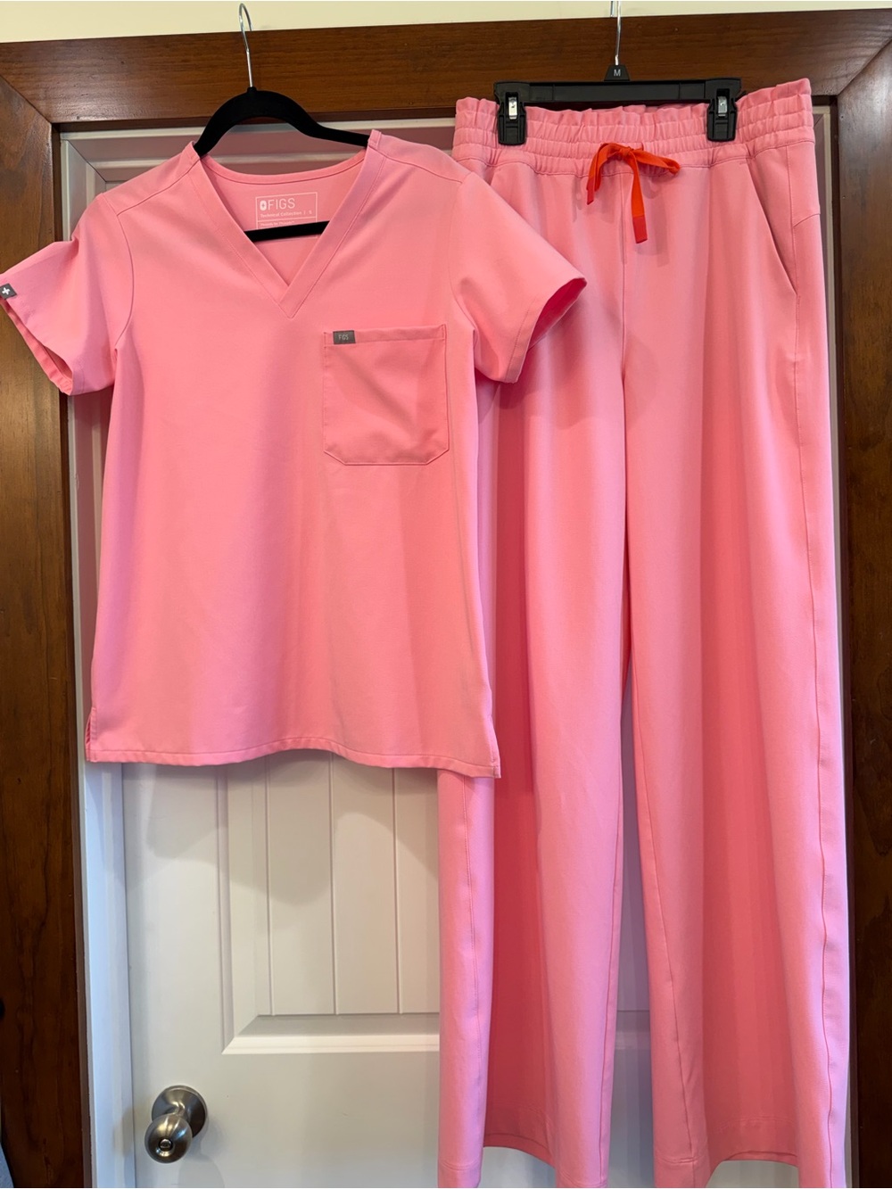 Figs Sunrise Pink Set